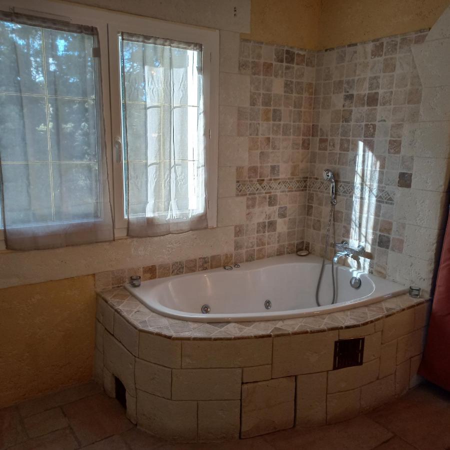 Gite With Private Jacuzzi, Shiatsu & Healthy Food Ladern-sur-Lauquet Extérieur photo